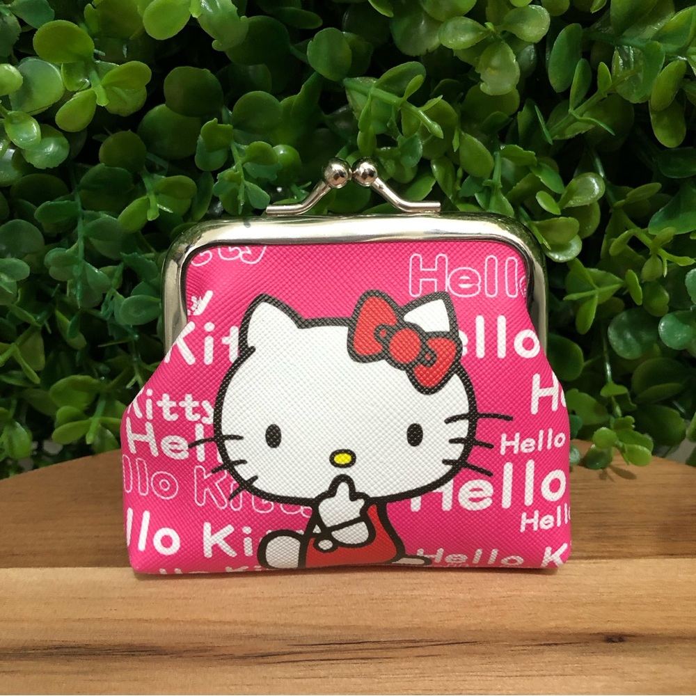 Hello kitty coin purse